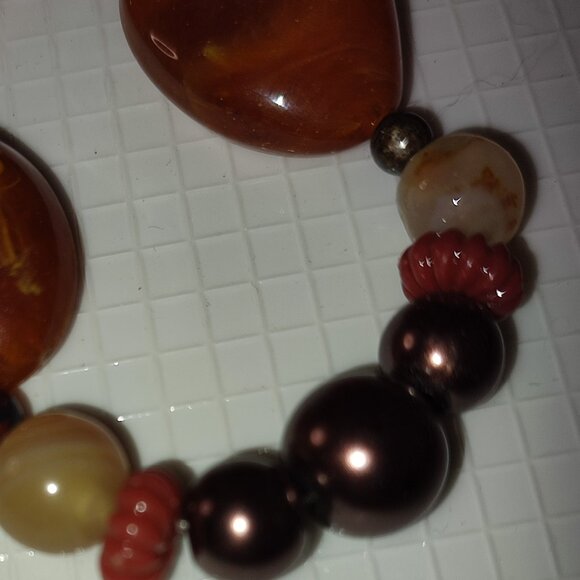 Chocolate tones Small Bracelet Beads Pearls Handmade Brown - Picture 2 of 3